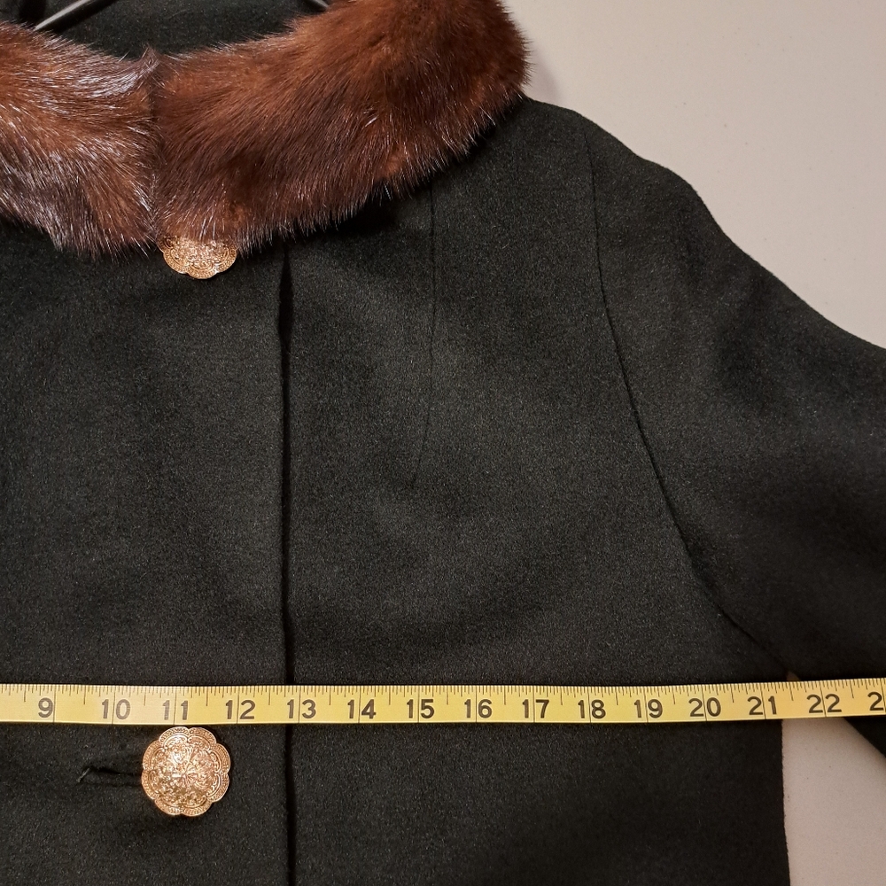 Vintage MINK Collar Wool Coat, Size Small/Medium - Picture 16 of 16